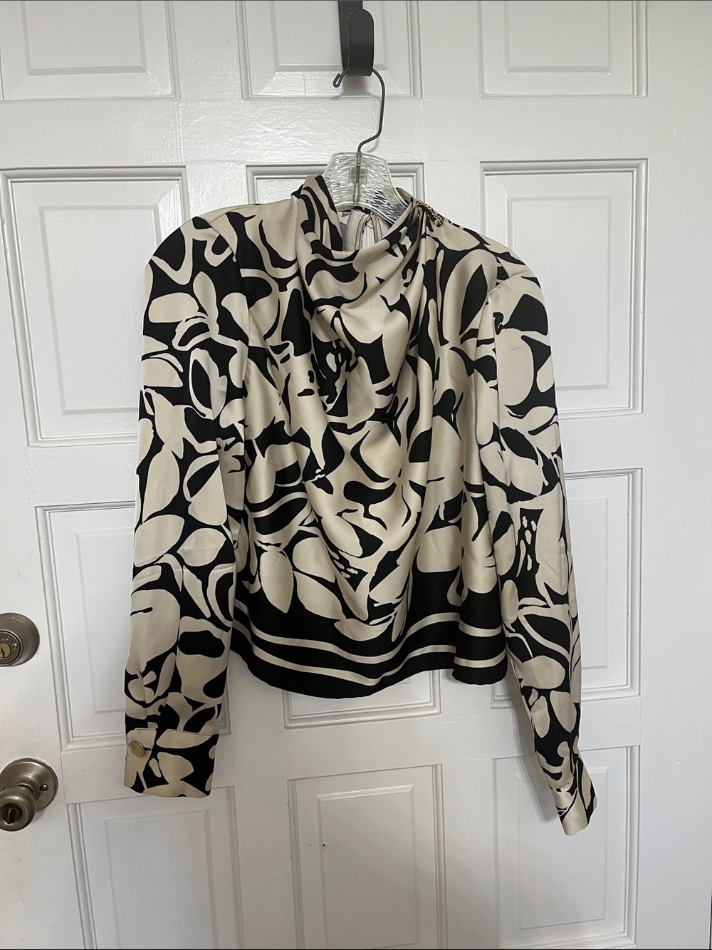 Rachel Zoe Black and Cream Abstract Print Draped Blouse